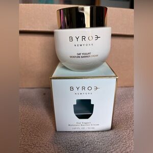 Byroe Oat Yogurt Moisture Barrier Cream 1.69oz 50mL New In Box $64 Retail NIB